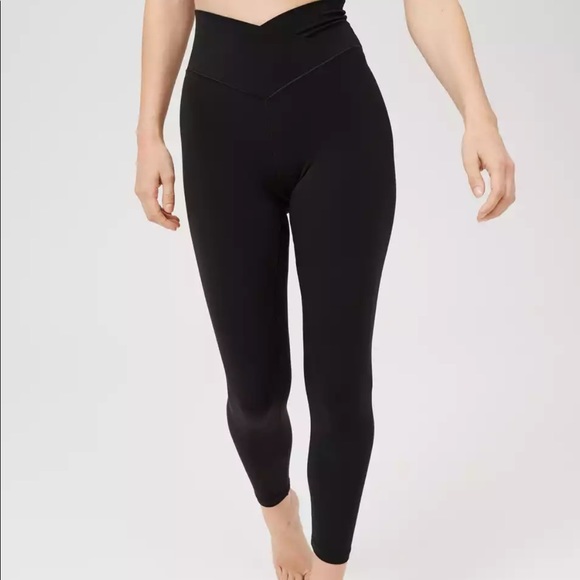 aerie Pants - BRAND NEW. NEVER WORN. TAGS STILL ON. Aerie High Waisted Crossover Legging.